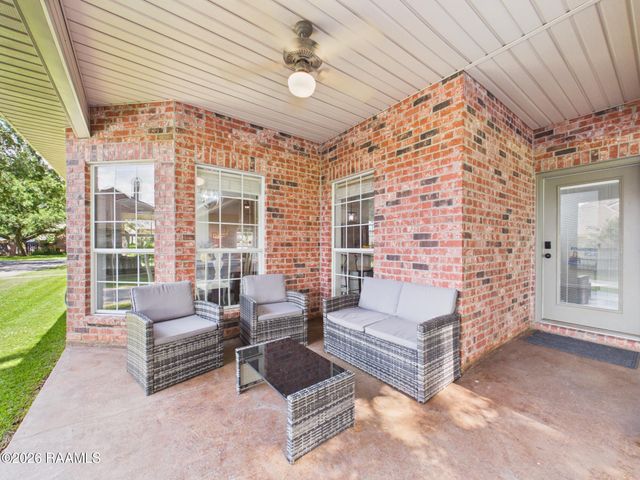 118 Kentucky Lane, Lafayette, LA 70507