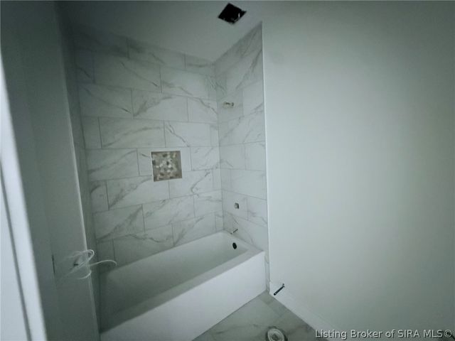 1405 Mount Zion, Henryville, IN 47126