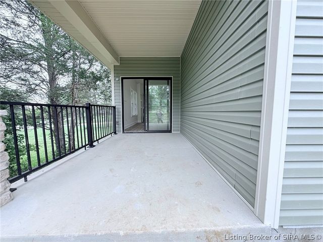 1405 Mount Zion, Henryville, IN 47126