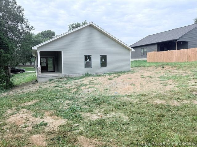 1405 Mount Zion, Henryville, IN 47126