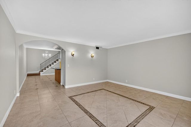 382 Golfview Road C, North Palm Beach, FL 33408