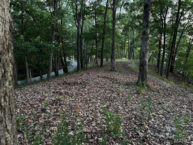 1055 Wings Road, St Albans, MO 63073