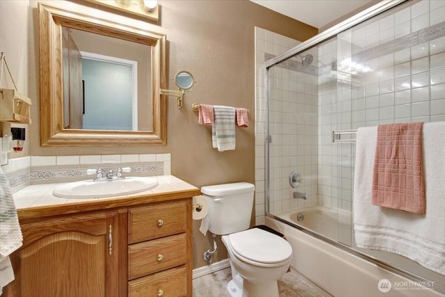 6706 22nd Drive NE, Marysville, WA 98271