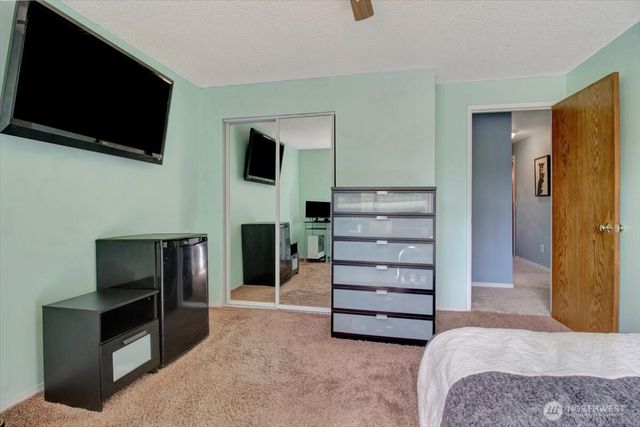 6706 22nd Drive NE, Marysville, WA 98271