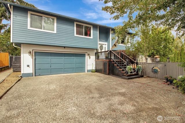 6706 22nd Drive NE, Marysville, WA 98271