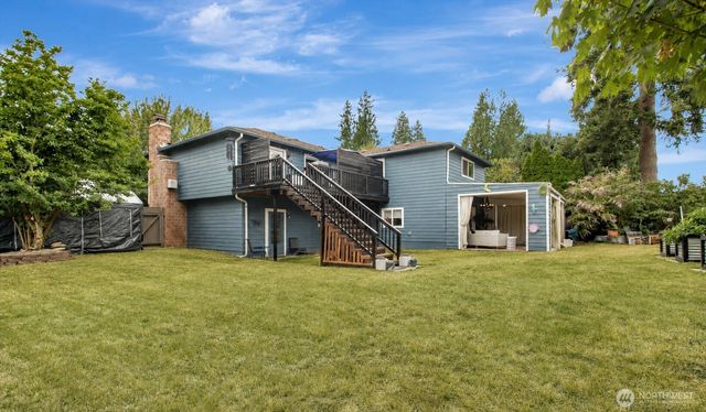 6706 22nd Drive NE, Marysville, WA 98271