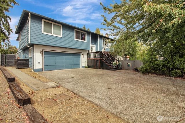 6706 22nd Drive NE, Marysville, WA 98271
