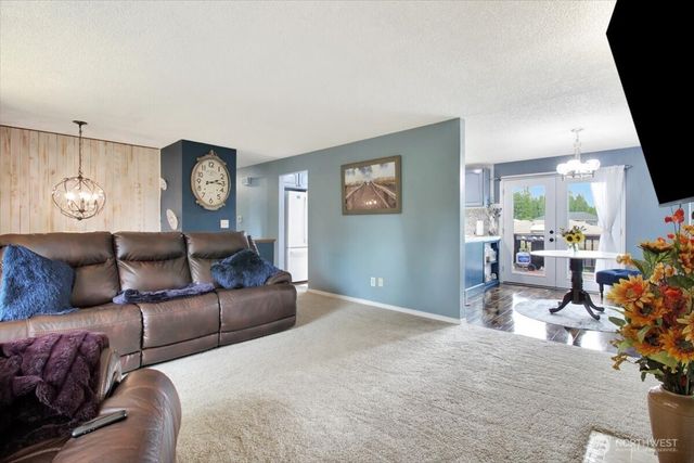 6706 22nd Drive NE, Marysville, WA 98271