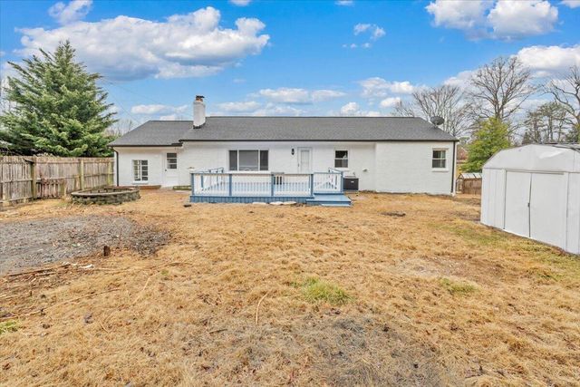 3417 Windsor RD, Roanoke, VA 24018