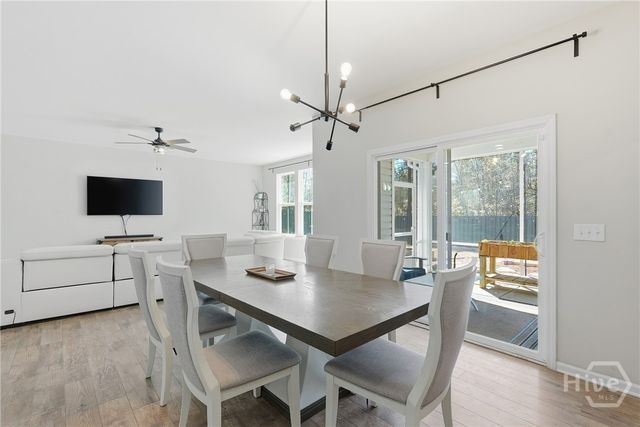 557 Waybridge Way, Richmond Hill, GA 31324