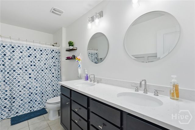 557 Waybridge Way, Richmond Hill, GA 31324