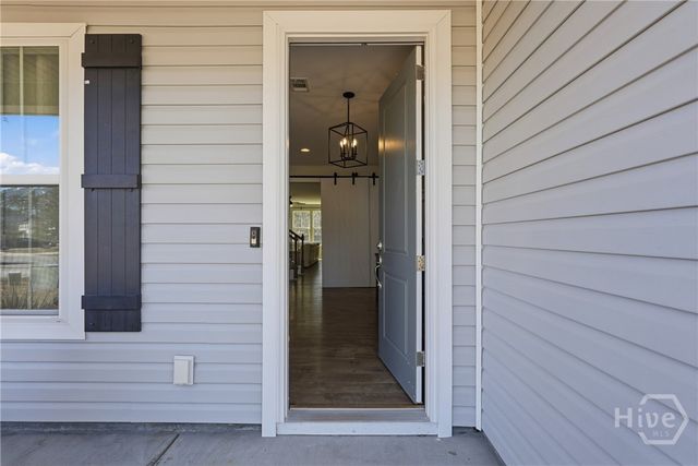 557 Waybridge Way, Richmond Hill, GA 31324