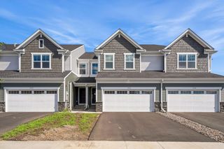 1712 Tyrone Drive, Shakopee, MN 55379