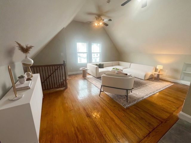 100-3 Lonsdale St. C, Boston, MA 02124