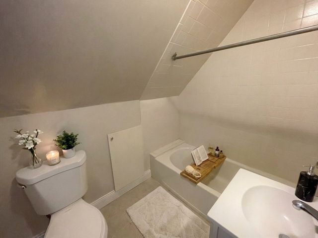 100-3 Lonsdale St. C, Boston, MA 02124