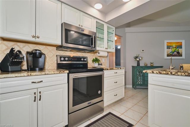 3315 SW 25th PL, Cape Coral, FL 33914