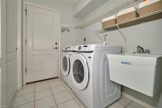 3315 SW 25th PL, Cape Coral, FL 33914