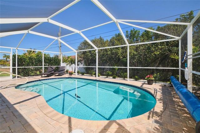 3315 SW 25th PL, Cape Coral, FL 33914