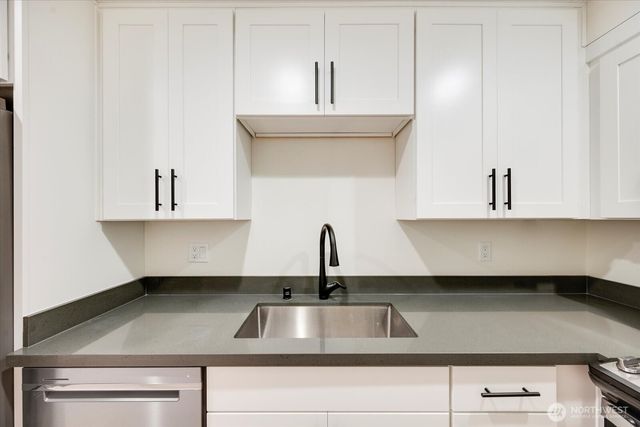 6440 139th Place NE #1, Redmond, WA 98052