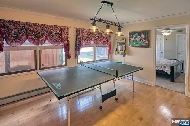 2 Cayuga Trail, Wayne, NJ 07470