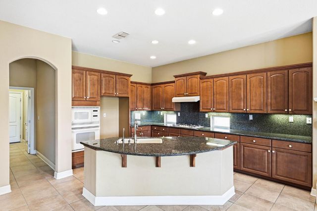 3805 Mendocino Ct, West Sacramento, CA 95691