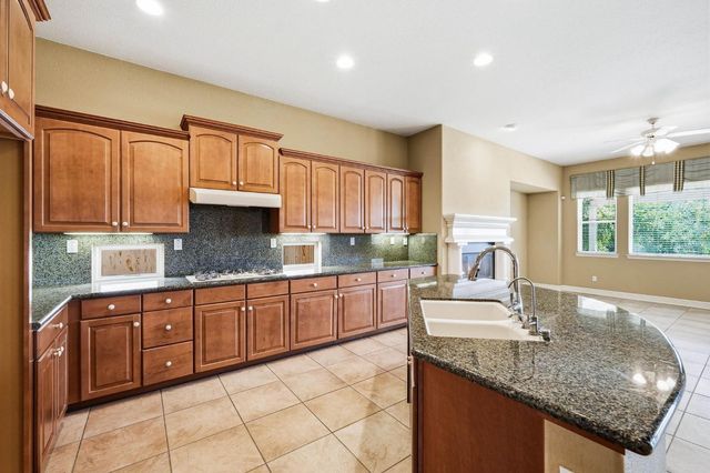 3805 Mendocino Ct, West Sacramento, CA 95691