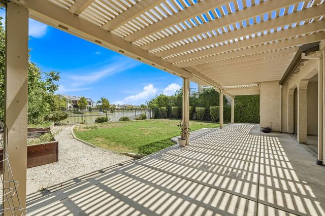 3805 Mendocino Ct, West Sacramento, CA 95691
