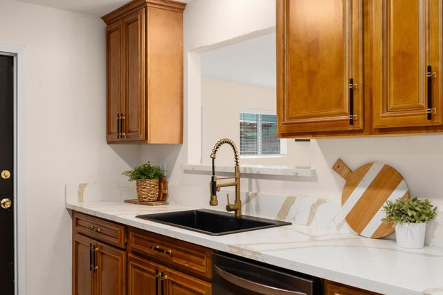 6600 Richard Ave, Placerville, CA 95667