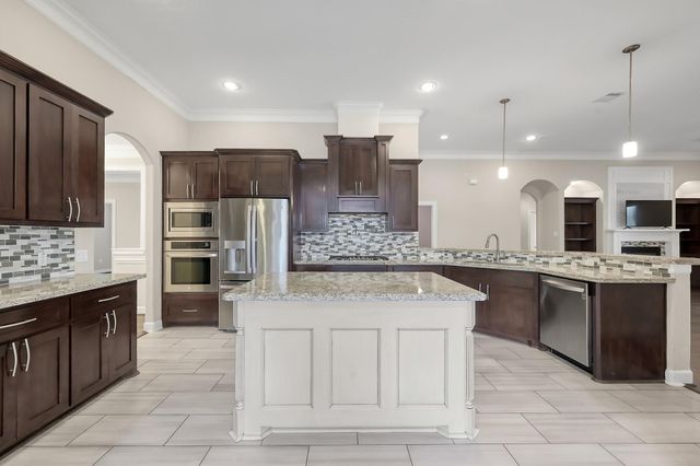 19006 August Circle, Cleveland, TX 77328