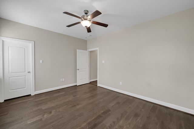 19006 August Circle, Cleveland, TX 77328