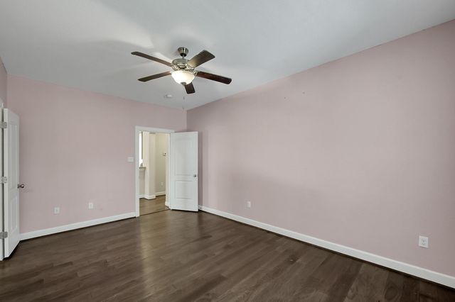 19006 August Circle, Cleveland, TX 77328