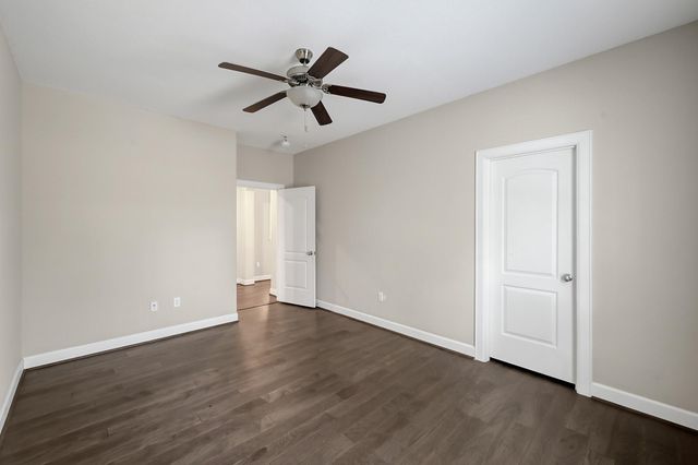 19006 August Circle, Cleveland, TX 77328