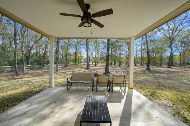 19006 August Circle, Cleveland, TX 77328