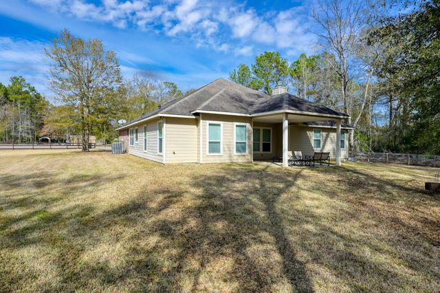 19006 August Circle, Cleveland, TX 77328