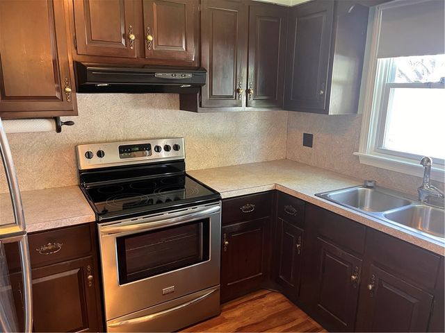 65 Ferncrest Drive, Pawtucket, RI 02861