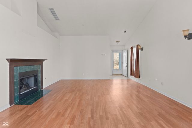 5427 Spring Creek Circle, Indianapolis, IN 46254