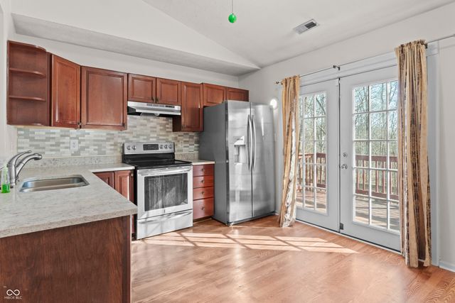 5427 Spring Creek Circle, Indianapolis, IN 46254