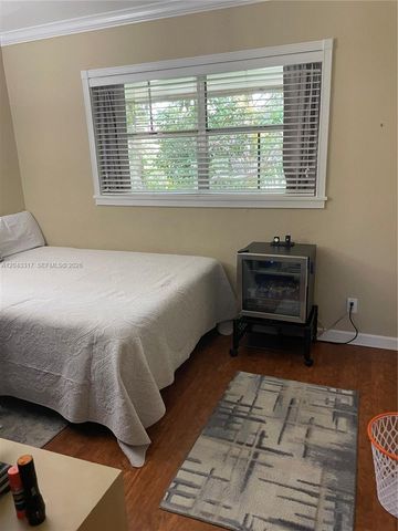 6705 N Kendall Drive 312, Pinecrest, FL 33156