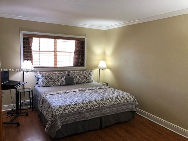 6705 N Kendall Drive 312, Pinecrest, FL 33156