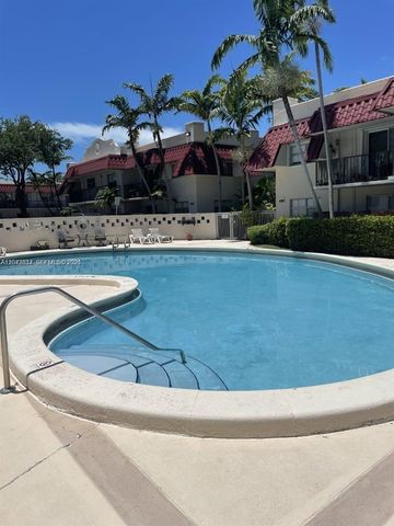 6705 N Kendall Drive 312, Pinecrest, FL 33156