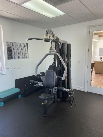 6705 N Kendall Drive 312, Pinecrest, FL 33156