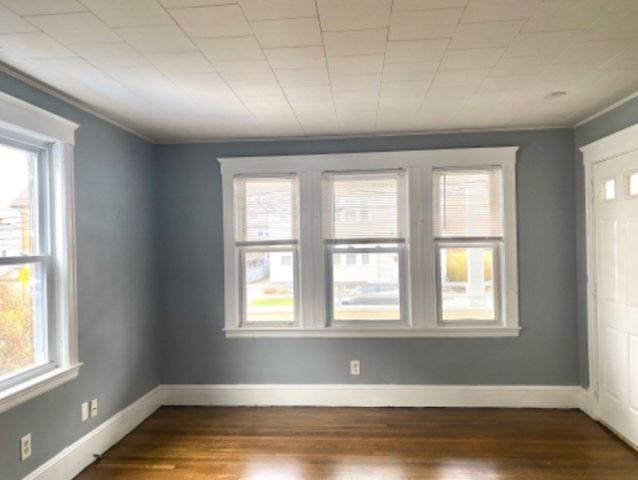 1083 Main St 1, Waltham, MA 02451