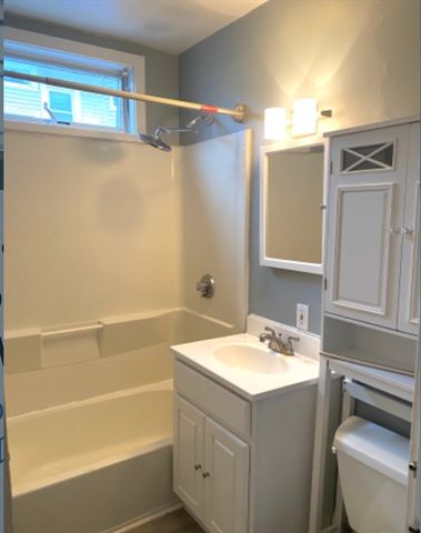 1083 Main St 1, Waltham, MA 02451