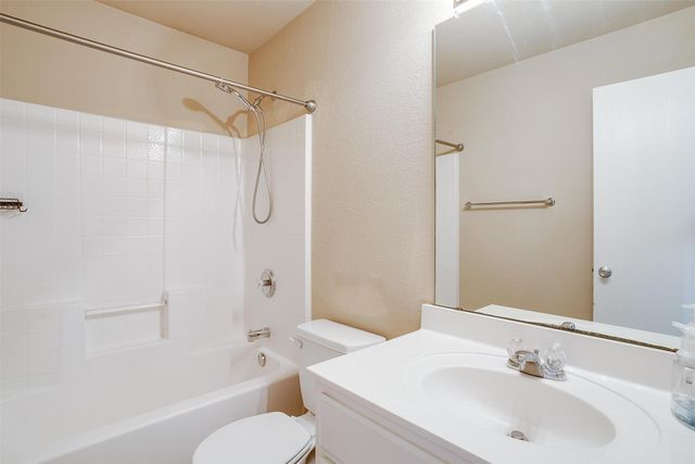 2230 Cancun Drive, Mansfield, TX 76063