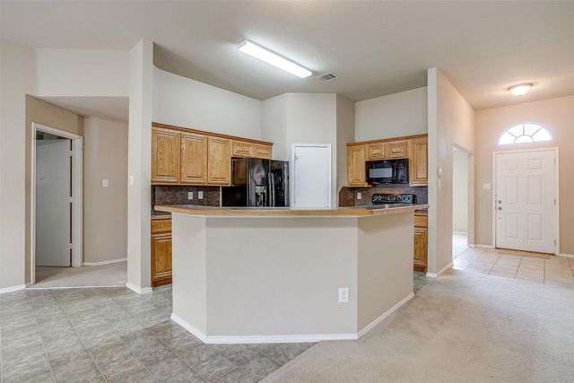 2230 Cancun Drive, Mansfield, TX 76063
