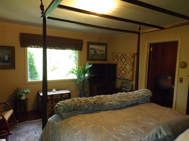 5018 Dacusville Highway, Pickens, SC 29661