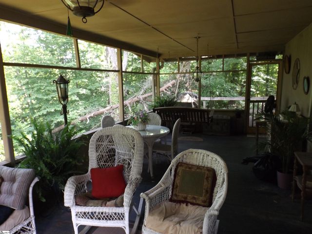 5018 Dacusville Highway, Pickens, SC 29661