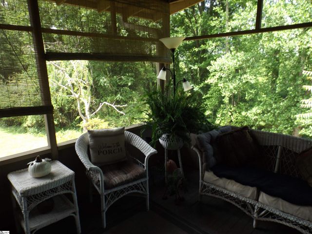 5018 Dacusville Highway, Pickens, SC 29661