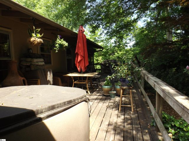5018 Dacusville Highway, Pickens, SC 29661