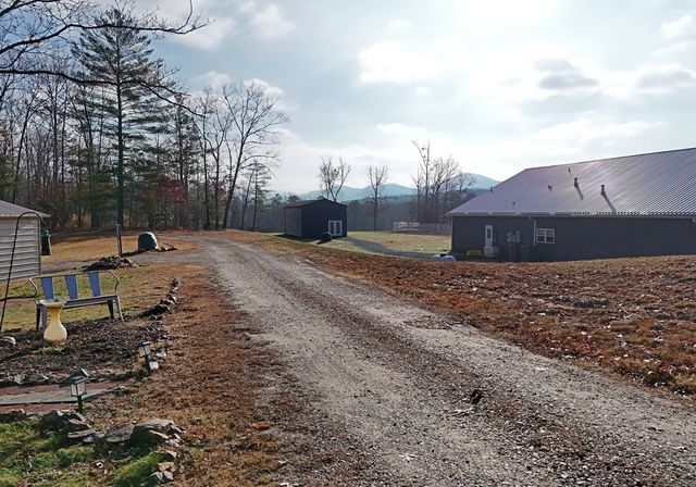 41 Old Wilscott Lane, Blairsville, GA 30512